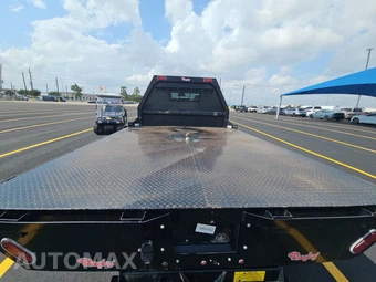 2024 Chevrolet Silverado 3500HD Cab Chassis LT Crew Cab 1LT DRW - miniatura 16