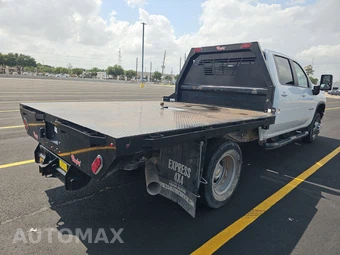 2024 Chevrolet Silverado 3500HD Cab Chassis LT Crew Cab 1LT DRW - miniatura 4