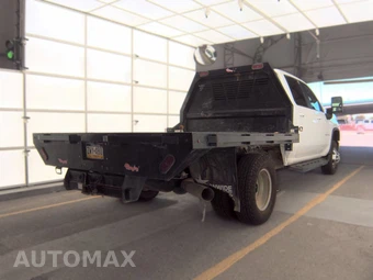2024 Chevrolet Silverado 3500HD Cab Chassis LT Crew Cab 1LT DRW - miniatura 4
