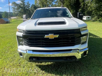 2024 Chevrolet Silverado 3500HD Cab Chassis Work Truck Crew Cab 1WT DRW - miniatura 3
