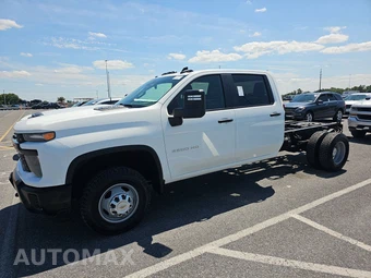 2024 Chevrolet Silverado 3500HD Cab Chassis Work Truck Crew Cab 1WT DRW