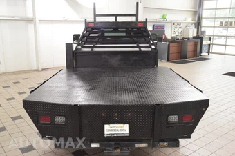 2024 Chevrolet Silverado 3500HD Cab Chassis Work Truck Crew Cab 1WT DRW - miniatura 4