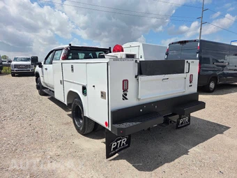 2024 Chevrolet Silverado 3500HD Cab Chassis Work Truck Crew Cab 1WT DRW - miniatura 5