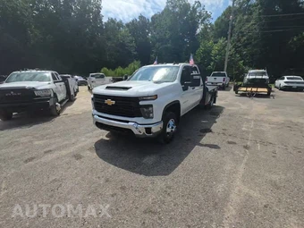 2024 Chevrolet Silverado 3500HD Cab Chassis Work Truck Crew Cab 1WT DRW