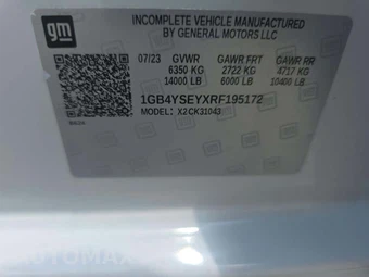 2024 Chevrolet Silverado 3500HD Cab Chassis Work Truck Crew Cab 1WT DRW - miniatura 2