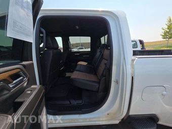 2024 Chevrolet Silverado 3500HD High Country Crew Cab Long Bed 3LZ DRW - miniatura 13