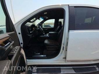 2024 Chevrolet Silverado 3500HD High Country Crew Cab Long Bed 3LZ DRW - miniatura 6