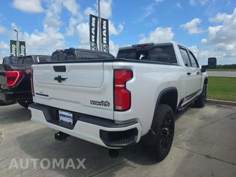 2024 Chevrolet Silverado 3500HD High Country Crew Cab Medium Bed 3LZ - miniatura 3