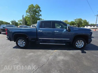 2024 Chevrolet Silverado 3500HD High Country Crew Cab Medium Bed 3LZ - miniatura 5