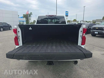 2024 Chevrolet Silverado 3500HD High Country Crew Cab Medium Bed 3LZ - miniatura 11
