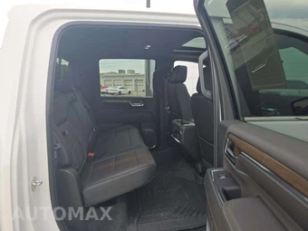 2024 Chevrolet Silverado 3500HD High Country Crew Cab Medium Bed 3LZ - miniatura 13