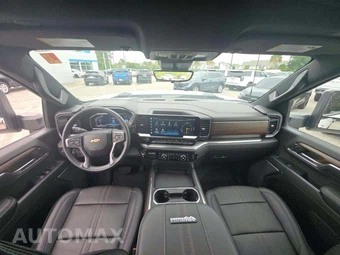 2024 Chevrolet Silverado 3500HD High Country Crew Cab Medium Bed 3LZ - miniatura 7