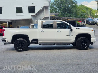 2024 Chevrolet Silverado 3500HD LT Crew Cab Medium Bed 1LT - miniatura 8