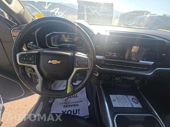 2024 Chevrolet Silverado 3500HD LTZ Crew Cab Medium Bed - miniatura 10