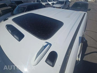 2024 Chevrolet Silverado 3500HD LTZ Crew Cab Medium Bed - miniatura 12