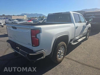 2024 Chevrolet Silverado 3500HD LTZ Crew Cab Medium Bed - miniatura 3