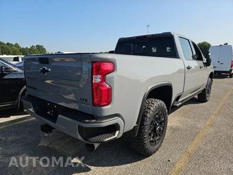 2024 Chevrolet Silverado 3500HD LTZ Crew Cab Medium Bed 1LZ - miniatura 4