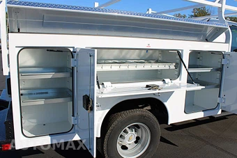 2024 Chevrolet Silverado 3500HD WT REGULAR CAB SERVICE TRUCK - miniatura 10