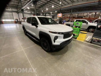 2024 Chevrolet Silverado EV Work Truck Crew Cab Short Bed 4WT - car from the USA, Manheim Buy-Now listing at AUTOMAX