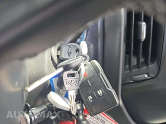 2024 Chevrolet SILVERADO MEDIUM DUTY Base - miniatura 8