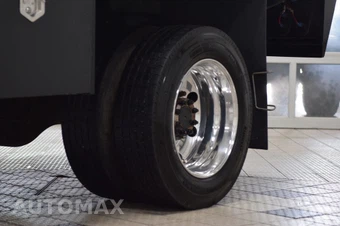 2024 Chevrolet SILVERADO MEDIUM DUTY Base - miniatura 17