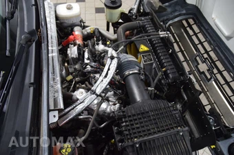 2024 Chevrolet SILVERADO MEDIUM DUTY Base - miniatura 16
