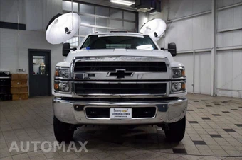 2024 Chevrolet SILVERADO MEDIUM DUTY Base - miniatura 2