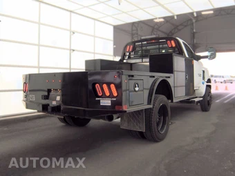 2024 Chevrolet SILVERADO MEDIUM DUTY Base - miniatura 4