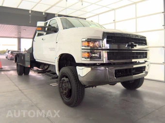 2024 Chevrolet SILVERADO MEDIUM DUTY Base - miniatura 3