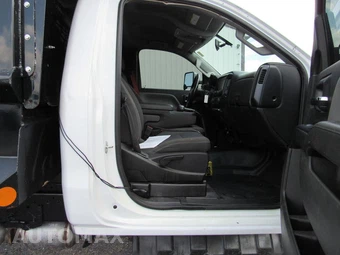 2024 Chevrolet SILVERADO MEDIUM DUTY Base - miniatura 12