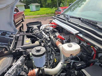 2024 Chevrolet SILVERADO MEDIUM DUTY Base - miniatura 16