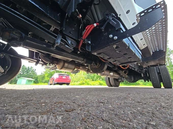2024 Chevrolet SILVERADO MEDIUM DUTY Base - miniatura 4