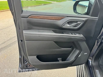 2024 Chevrolet Suburban High Country 3LZ - miniatura 12