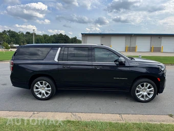 2024 Chevrolet Suburban High Country 3LZ - miniatura 5