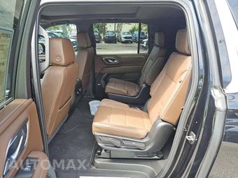 2024 Chevrolet Suburban High Country 3LZ - miniatura 13