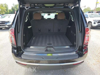 2024 Chevrolet Suburban High Country 3LZ - miniatura 15