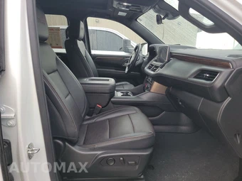 2024 Chevrolet Suburban High Country 3LZ - miniatura 8