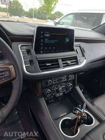 2024 Chevrolet Suburban High Country 3LZ - miniatura 10