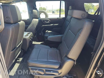 2024 Chevrolet Suburban High Country 3LZ - miniatura 13