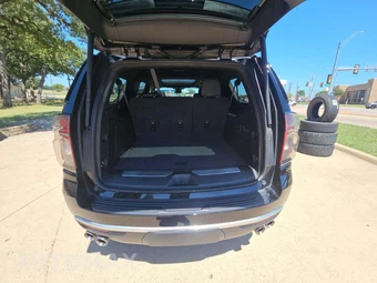 2024 Chevrolet Suburban High Country 3LZ - miniatura 15
