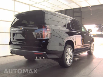 2024 Chevrolet Suburban High Country 3LZ - miniatura 4
