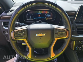 2024 Chevrolet Suburban High Country 3LZ - miniatura 10