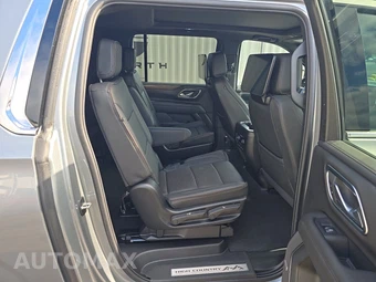 2024 Chevrolet Suburban High Country 3LZ - miniatura 13