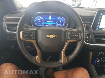 2024 Chevrolet Suburban High Country 3LZ - miniatura 10