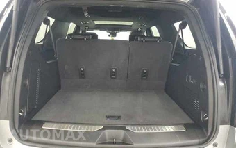 2024 Chevrolet Suburban High Country 3LZ - miniatura 8