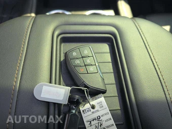 2024 Chevrolet Suburban High Country 3LZ - miniatura 8
