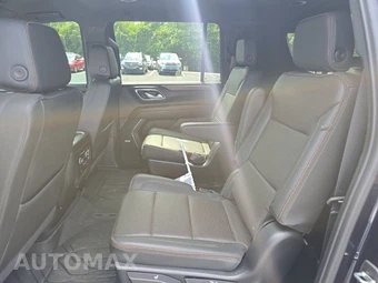 2024 Chevrolet Suburban High Country 3LZ - miniatura 13