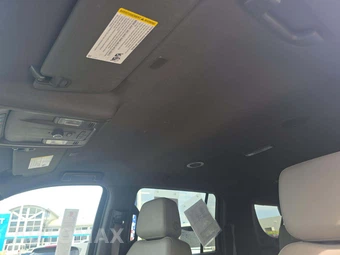 2024 Chevrolet Suburban LT 1LT - miniatura 8