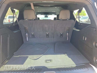 2024 Chevrolet Suburban LT 1LT - miniatura 12