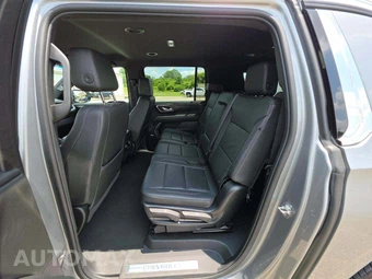 2024 Chevrolet Suburban LT 1LT - miniatura 10